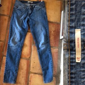 Levis skinny jeans